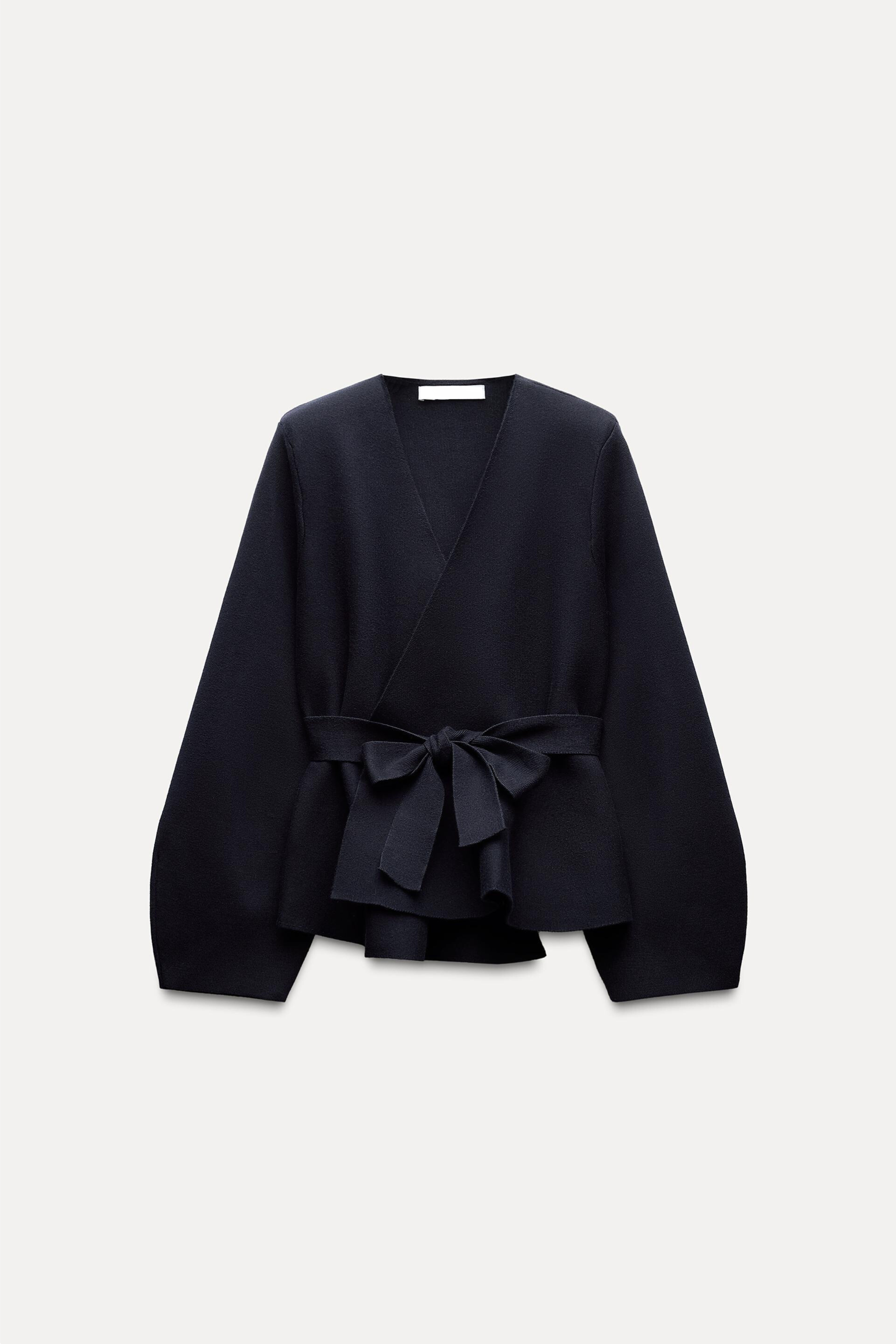 BELTED BLAZER WITH SHOULDER PADS