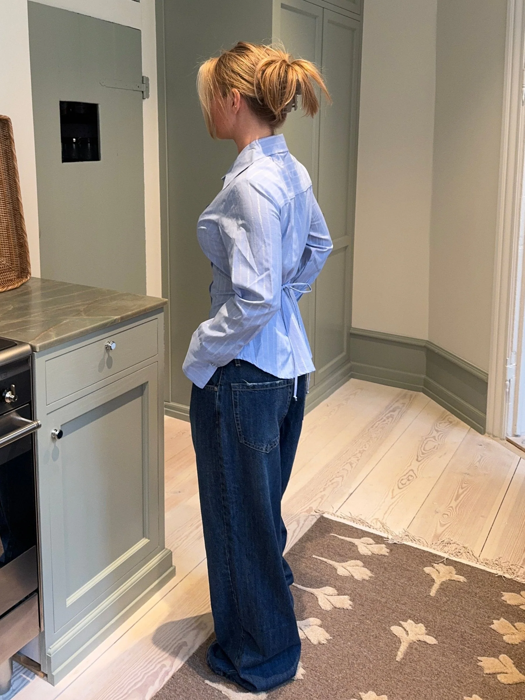 Alberte Fitted Striped Shirt