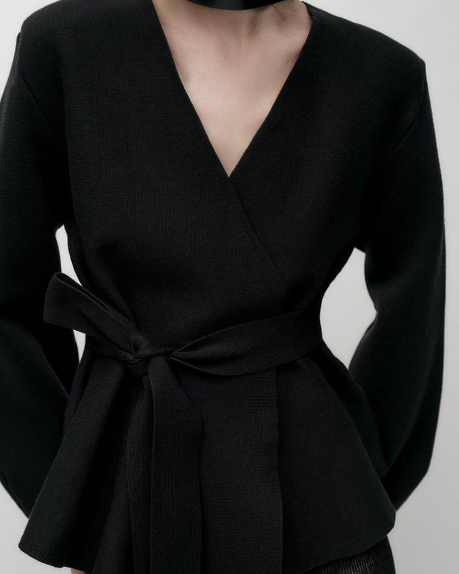 BELTED BLAZER WITH SHOULDER PADS