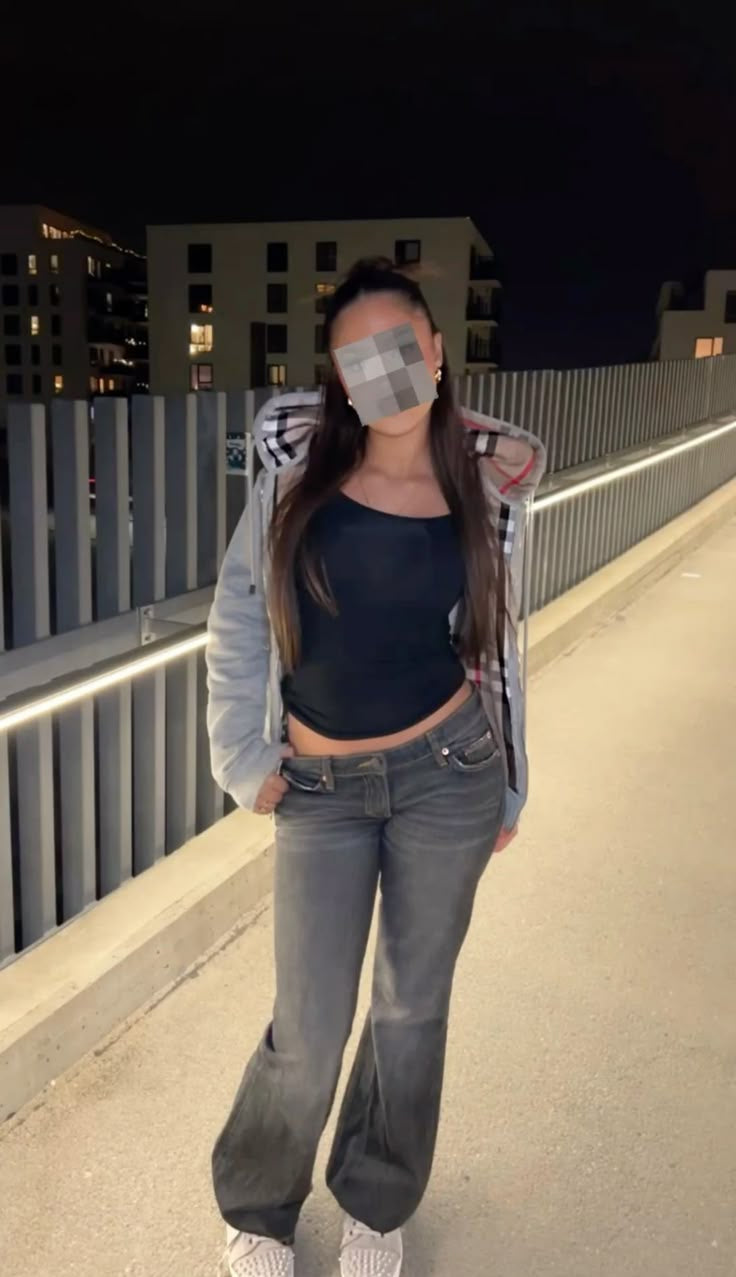 VIRAL OUTFIT -  A Luxe Night Out